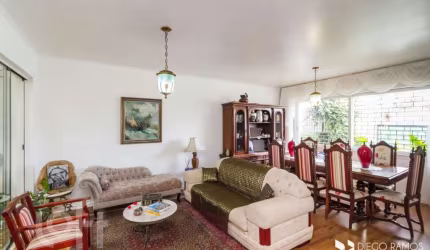 Casa com 4 quartos à venda na Rua Criciúma, 258, Guarujá, Porto Alegre, 159 m2 por R$ 600.000