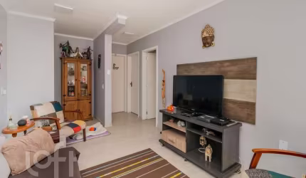 Casa com 5 quartos à venda na Rua Camaquã, 163, Camaquã, Porto Alegre, 196 m2 por R$ 350.000