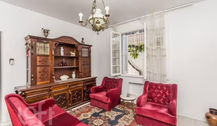 Casa com 7 quartos à venda na Rua João Guimarães, 97, Santa Cecília, Porto Alegre, 482 m2 por R$ 1.649.000