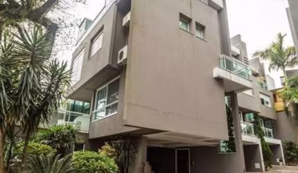Casa em condomínio fechado com 3 quartos à venda na Praça José Assunção, 22, Vila Assunção, Porto Alegre, 271 m2 por R$ 1.690.000