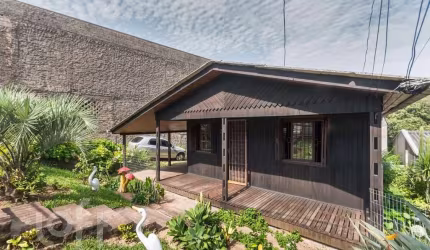 Casa com 6 quartos à venda na Estrada João de Oliveira Remião, 2762, Lomba do Pinheiro, Porto Alegre, 320 m2 por R$ 616.000