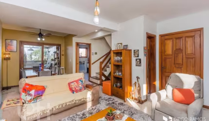 Casa em condomínio fechado com 4 quartos à venda na Rua Curupaiti, 260, Cristal, Porto Alegre, 204 m2 por R$ 750.000