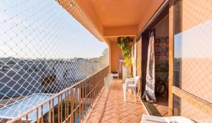 Casa com 4 quartos à venda na Rua Padre Antônio Vieira, 175, Santo Antônio, Porto Alegre, 346 m2 por R$ 850.000