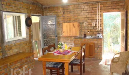 Casa com 3 quartos à venda na Estrada Otaviano José Pinto, 722, Lami, Porto Alegre, 100 m2 por R$ 290.000