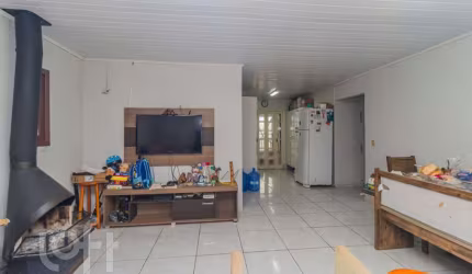 Casa com 3 quartos à venda na Rua Bartolomeu Diel, 100, Humaitá, Porto Alegre, 117 m2 por R$ 332.000