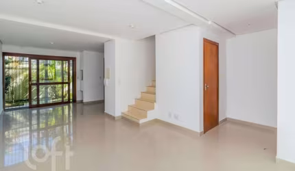 Casa com 3 quartos à venda na Rua do Fernandes, 78, Hípica, Porto Alegre, 180 m2 por R$ 500.000