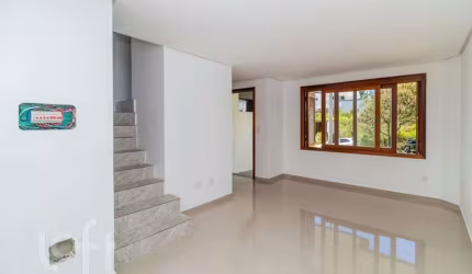 Casa com 3 quartos à venda na Rua do Fernandes, 74, Hípica, Porto Alegre, 180 m2 por R$ 500.000