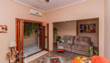 Apartamento com 2 quartos à venda na Avenida Niterói, 611, Medianeira, Porto Alegre, 61 m2 por R$ 336.633