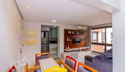 Apartamento com 2 quartos à venda na Rua Coronel Fernando Machado, 306, Centro Histórico, Porto Alegre, 61 m2 por R$ 549.900