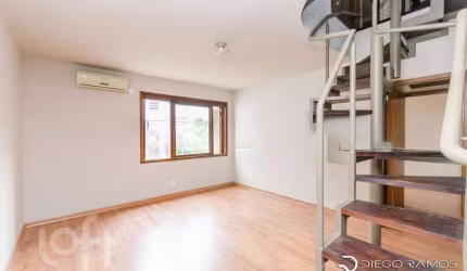 Apartamento com 3 quartos à venda na Rua Comendador Rheingantz, 300, Mont Serrat, Porto Alegre, 143 m2 por R$ 600.000