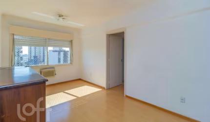 Apartamento com 2 quartos à venda na Avenida Cristóvão Colombo, 1508, Floresta, Porto Alegre, 72 m2 por R$ 425.000