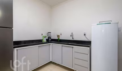 Apartamento com 3 quartos à venda na Avenida Cristóvão Colombo, 1323, Floresta, Porto Alegre, 91 m2 por R$ 468.000