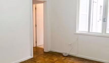 Apartamento com 2 quartos à venda na Rua Eudoro Berlink, 396, Auxiliadora, Porto Alegre, 65 m2 por R$ 255.000