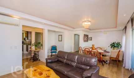 Apartamento com 3 quartos à venda na Rua José Albano Volkmer, 340, Jardim do Salso, Porto Alegre, 162 m2 por R$ 1.800.000
