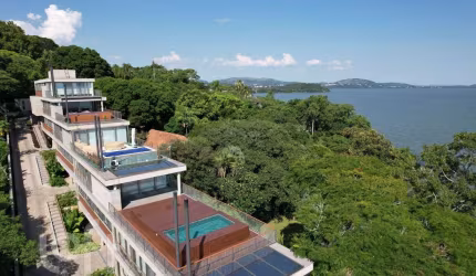 Casa em condomínio fechado com 3 quartos à venda na Rua Pão de Açúcar, 279, Ipanema, Porto Alegre, 593 m2 por R$ 3.500.000