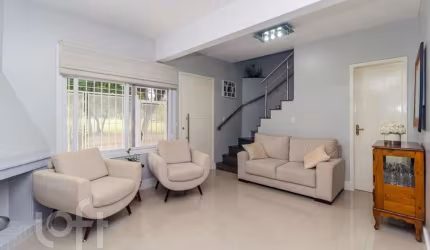 Casa com 3 quartos à venda na Rua das Caravelas, 88, Vila Ipiranga, Porto Alegre, 131 m2 por R$ 1.190.000