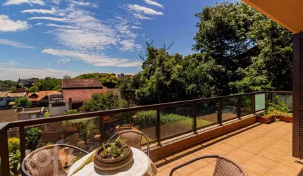Casa com 3 quartos à venda na Rua Sady Barros Hofmeister, 40, Teresópolis, Porto Alegre, 350 m2 por R$ 1.550.000