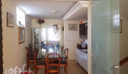 Casa com 4 quartos à venda na Rua Águas Mortas, 149, Medianeira, Porto Alegre, 244 m2 por R$ 550.000