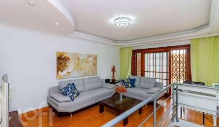 Casa com 2 quartos à venda na Rua Bernardo Pires, 273, Santana, Porto Alegre, 200 m2 por R$ 1.170.000