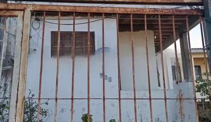 Casa com 5 quartos à venda na Rua Santo Alfredo, 923, São José, Porto Alegre, 160 m2 por R$ 375.000