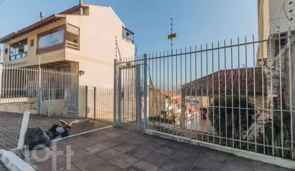 Casa em condomínio fechado com 3 quartos à venda na Rua Alcebíades Antônio dos Santos, 635, Nonoai, Porto Alegre, 180 m2 por R$ 678.000