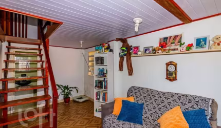 Casa com 4 quartos à venda na Rua Primeiro de Setembro, 545, São José, Porto Alegre, 120 m2 por R$ 190.000