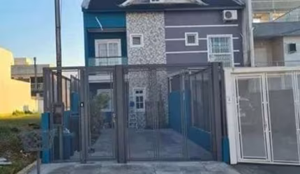 Casa com 4 quartos à venda na Rua Silvino Nedel, 100, Mário Quintana, Porto Alegre, 129 m2 por R$ 680.000