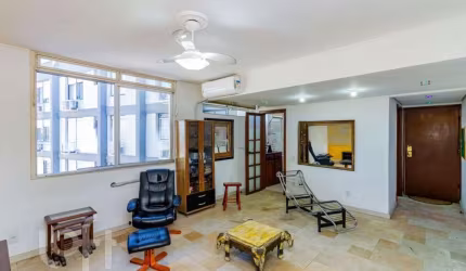 Apartamento com 2 quartos à venda na Rua Anita Garibaldi, 2120, Boa Vista, Porto Alegre, 73 m2 por R$ 650.000