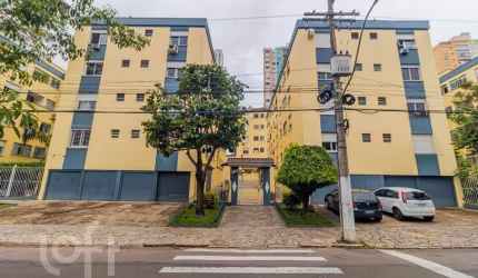 Apartamento com 1 quarto à venda na Travessa Ana César, 50, Vila Ipiranga, Porto Alegre, 39 m2 por R$ 150.000
