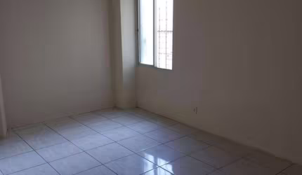 Apartamento com 1 quarto à venda na Avenida Farrapos, 17, Floresta, Porto Alegre, 36 m2 por R$ 100.000