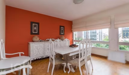 Apartamento com 4 quartos à venda na Rua Vinte e Quatro de Outubro, 1000, Moinhos de Vento, Porto Alegre, 167 m2 por R$ 1.250.000