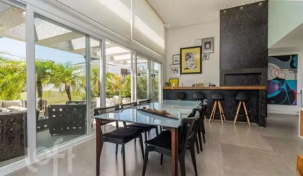 Casa em condomínio fechado com 3 quartos à venda na Estrada das Três Meninas, 1501, Belém Velho, Porto Alegre, 250 m2 por R$ 2.300.000