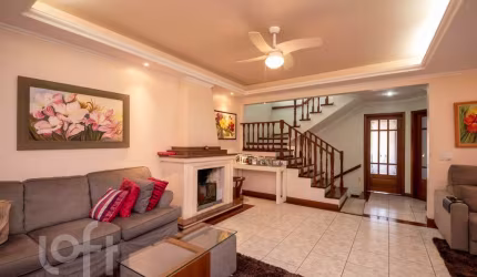Casa com 4 quartos à venda na Rua Oito de Julho, 75, Jardim Botânico, Porto Alegre, 346 m2 por R$ 1.900.000