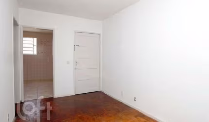 Apartamento com 3 quartos à venda na Rua Riveira, 645, Petrópolis, Porto Alegre, 63 m2 por R$ 249.000