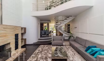 Casa com 5 quartos à venda na Avenida General Barreto Viana, 321, Vila Jardim, Porto Alegre, 480 m2 por R$ 2.299.000