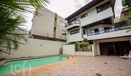 Casa com 4 quartos à venda na Rua Professor Ivo Corseuil, 474, Petrópolis, Porto Alegre, 352 m2 por R$ 1.490.000