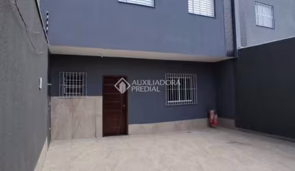 Casa com 2 quartos à venda na Rua Genebra, 908, Parque Novo Oratório, Santo André, 70 m2 por R$ 395.000