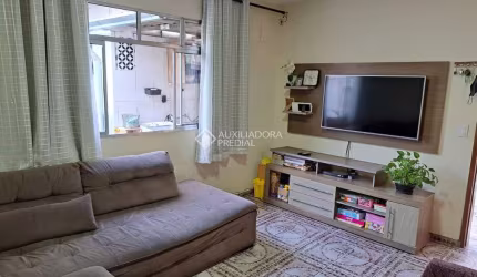 Casa com 6 quartos à venda na Rua Carneiro Leão, 280, Vila Scarpelli, Santo André, 185 m2 por R$ 960.000