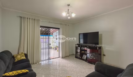 Casa com 5 quartos à venda na EUGENIO BIASETTI, 42, Jardim Marek, Santo André, 257 m2 por R$ 849.000