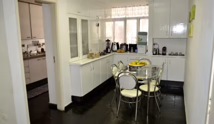 Apartamento com 3 quartos à venda na Rua Doutor Messuti, 136, Vila Bastos, Santo André, 176 m2 por R$ 850.000