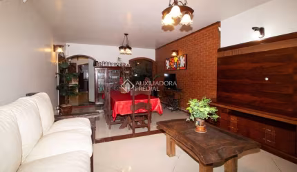 Casa em condomínio fechado com 5 quartos à venda na Rua Madagascar, 494, Parque Oratório, Santo André, 190 m2 por R$ 1.600.000