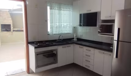 Casa em condomínio fechado com 2 quartos à venda na Rua Guarujá, 229, Vila Clarice, Santo André, 90 m2 por R$ 460.000