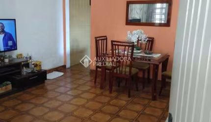 Casa com 3 quartos à venda na Rua Anhembi, 425, Vila Curuçá, Santo André, 350 m2 por R$ 680.000