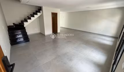 Casa com 3 quartos à venda na Rua Senador Queirós, 397, Vila Scarpelli, Santo André, 138 m2 por R$ 889.000