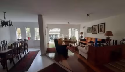 Casa com 3 quartos à venda na Rua Juazeiro, 327, Paraíso, Santo André, 415 m2 por R$ 1.650.000
