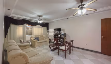 Casa em condomínio fechado com 3 quartos à venda na Rua Joaquim José de Franca, 34, Paulicéia, São Bernardo do Campo, 257 m2 por R$ 950.000
