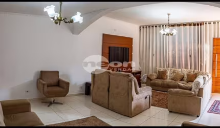 Casa em condomínio fechado com 2 quartos à venda na Rua Fábio da Silva Prado, 449, Taboão, São Bernardo do Campo, 400 m2 por R$ 940.000