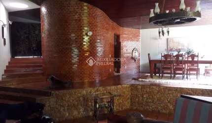 Fazenda à venda na Francisco Finco, 120, Dos Finco, São Bernardo do Campo, 495 m2 por R$ 1.100.000