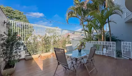 Casa em condomínio fechado com 3 quartos à venda na Rafael Tobias de Aguiar, 18, Independência, São Bernardo do Campo, 261 m2 por R$ 1.650.000