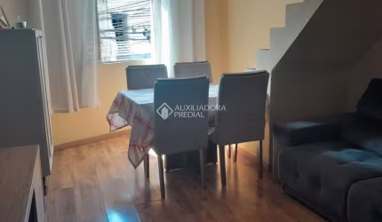 Casa com 4 quartos à venda na Aírton Senna, 28, Piraporinha, Diadema, 300 m2 por R$ 275.000